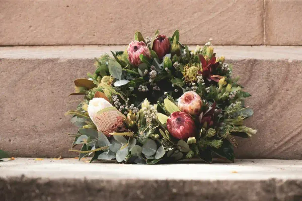 How Online Memorial Pages Work: Setup, Sharing and Tributes memorial gui — featured visual for How Online Memorial Pages Work: Setup, Sharing and Tributes by Evaheld Memorials